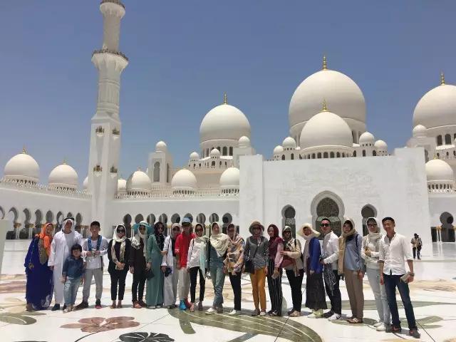 1534927942682220.jpg 1534927942682220.jpg